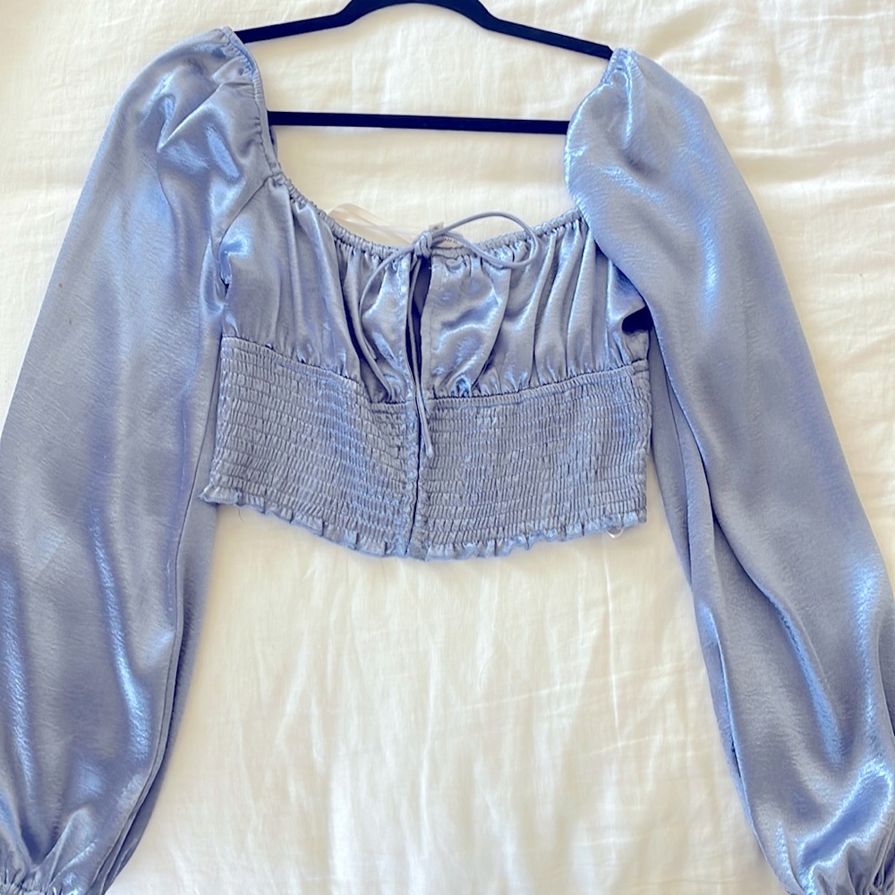 Superdown Allessandra crop top silk blue. Like New
